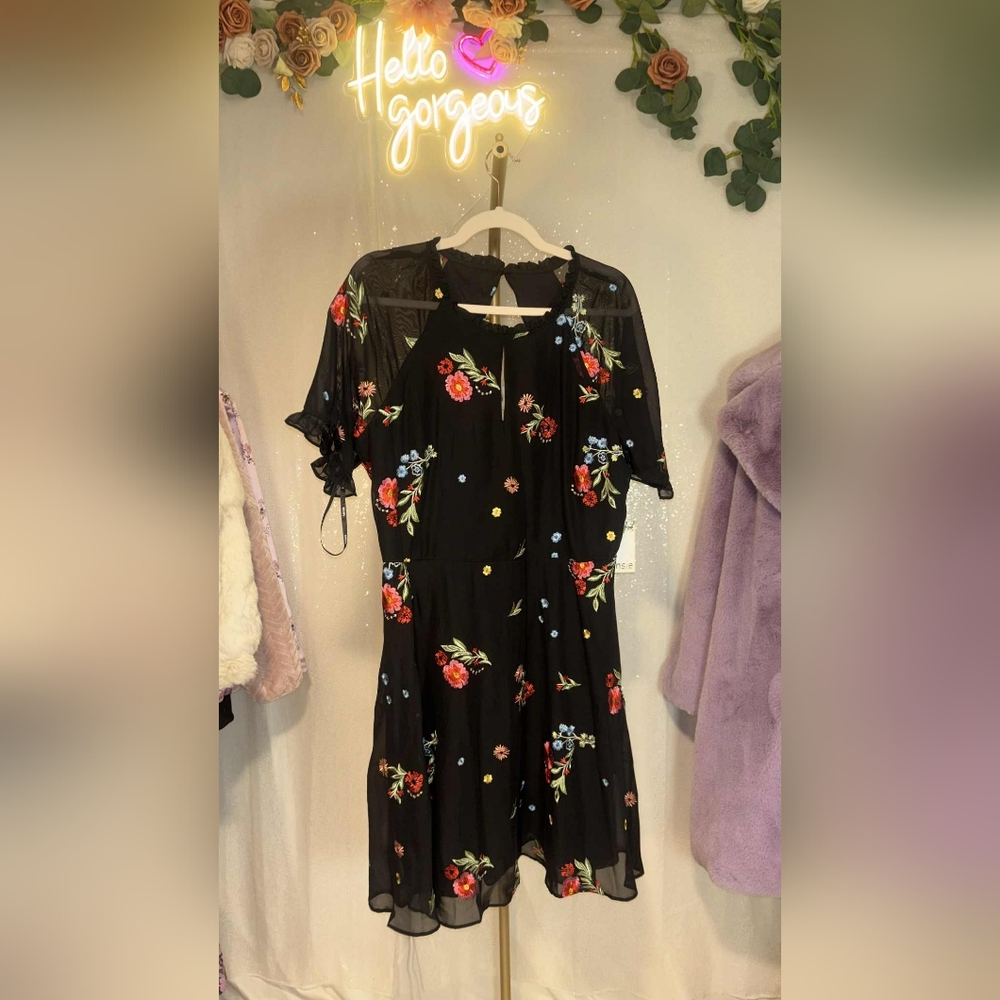 NWT Size 12 Kensie Black & Multi Embroidered Chiffon Back Cutout A Line Dress - Picture 6 of 9